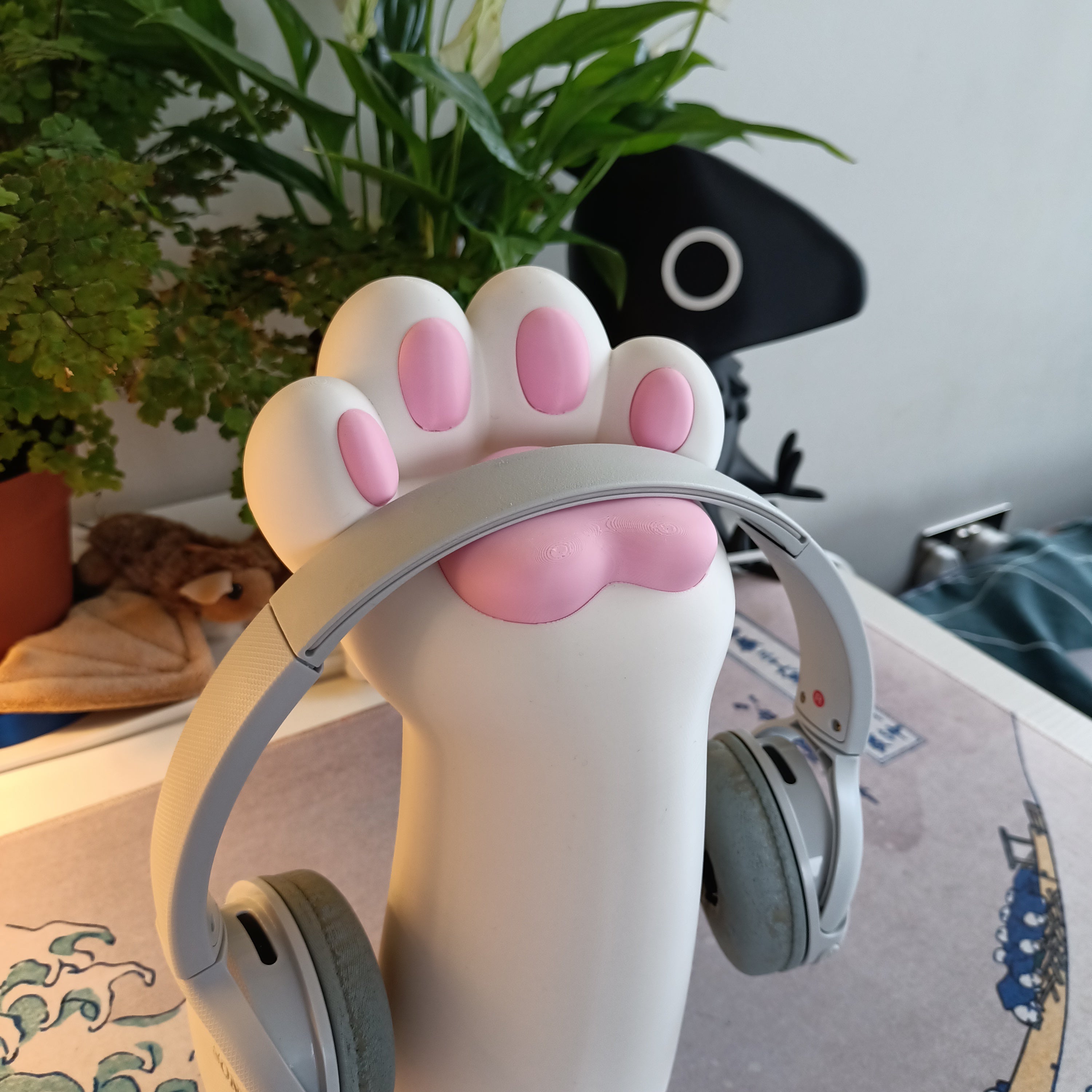 Cat Paw Cute Headphones Stand